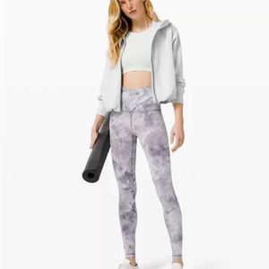 LULULEMON Criss Cross Align Legging 28”